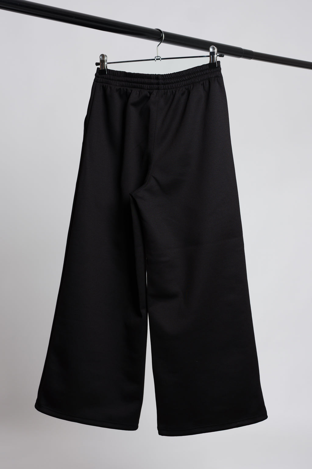 【予約販売：10月中旬〜配送開始】レディースパンツ　Black