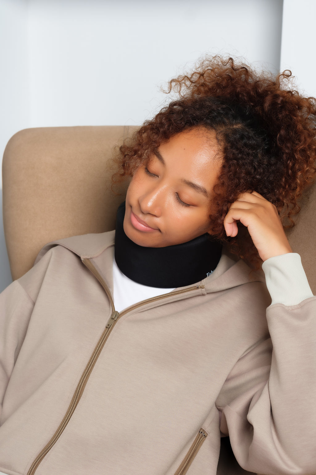 【予約販売：10月中旬〜配送開始】NECK PILLOW