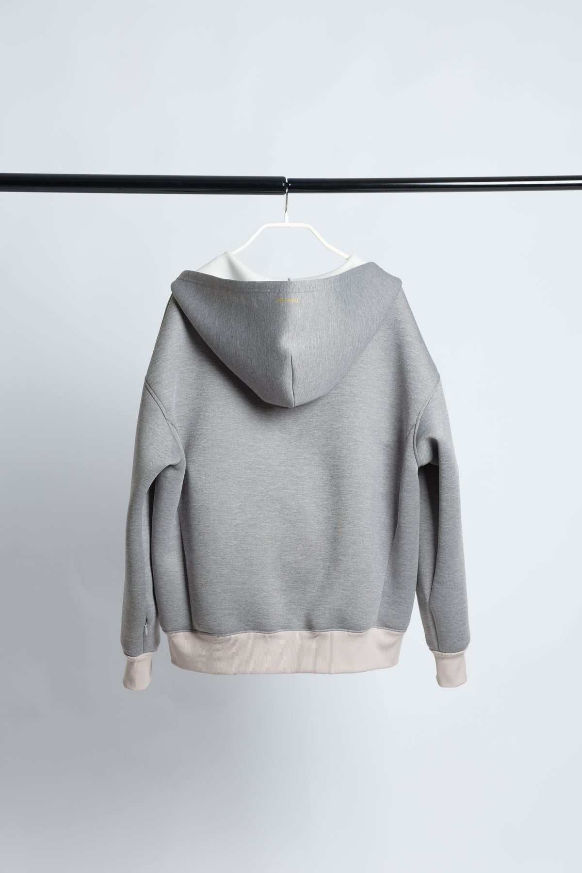 【予約販売：10月中旬〜配送開始】メンズフーディー　Gray【XL size】