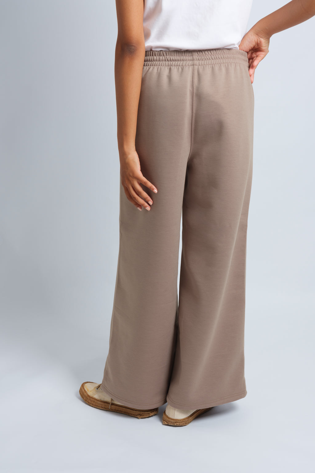 【予約販売：10月中旬〜配送開始】レディースパンツ　Beige