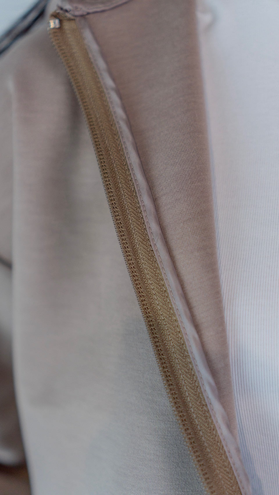 Beige【オープニングキャンペーン20%OFF】¥25,000→¥20,000