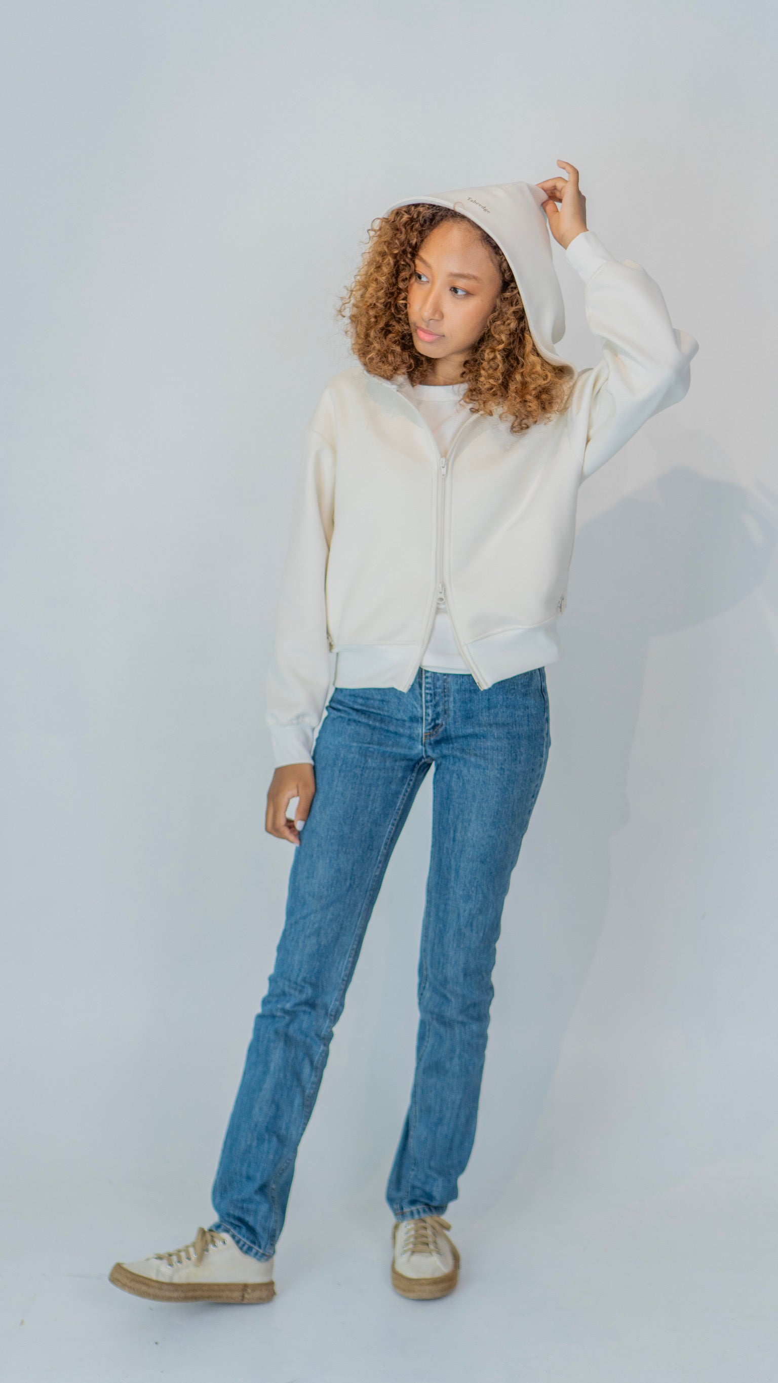 White【オープニングキャンペーン20%OFF】¥25,000→¥20,000