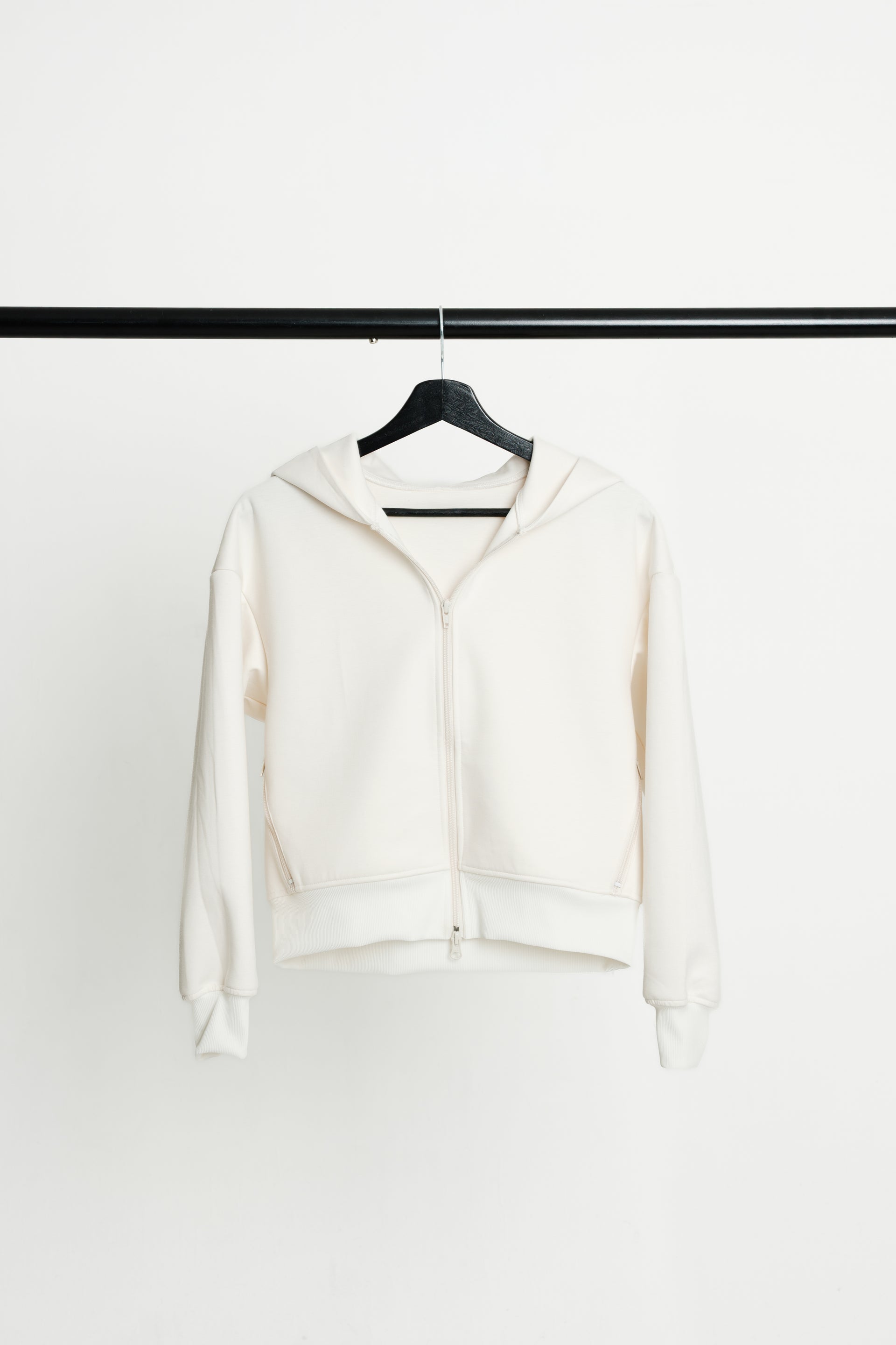 レディースパーカー WHITE